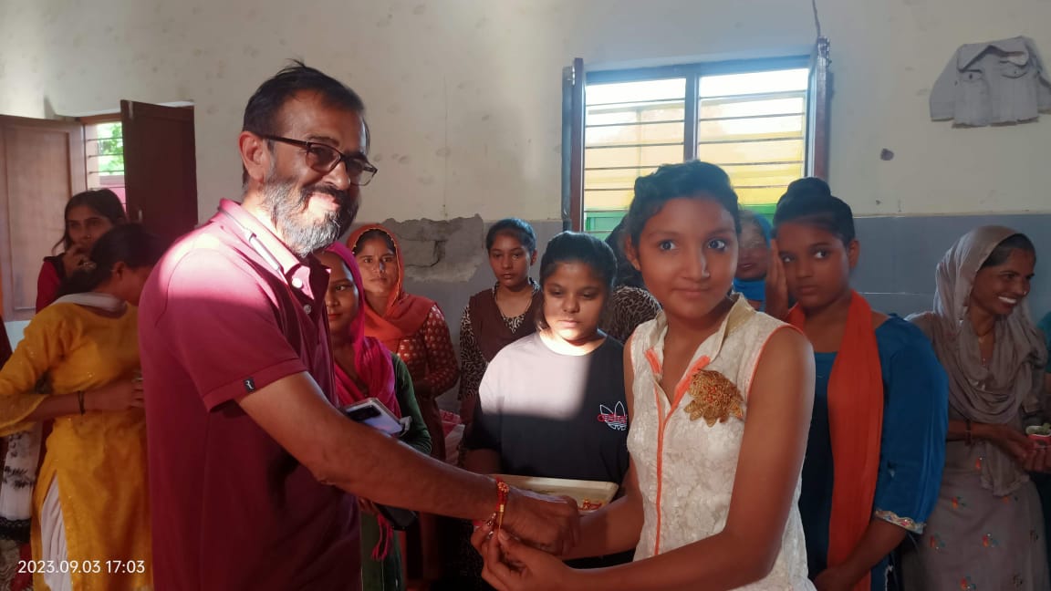 WhatsApp Image 2025-10-07 at 10.13.58 PM (2)